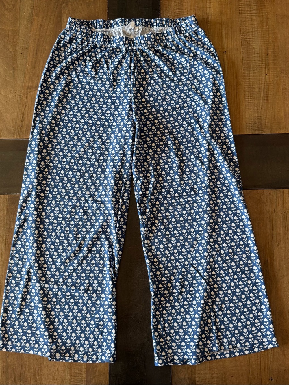 Lake Pajamas Pima Ruffle Pants Set - Picture 6 of 13